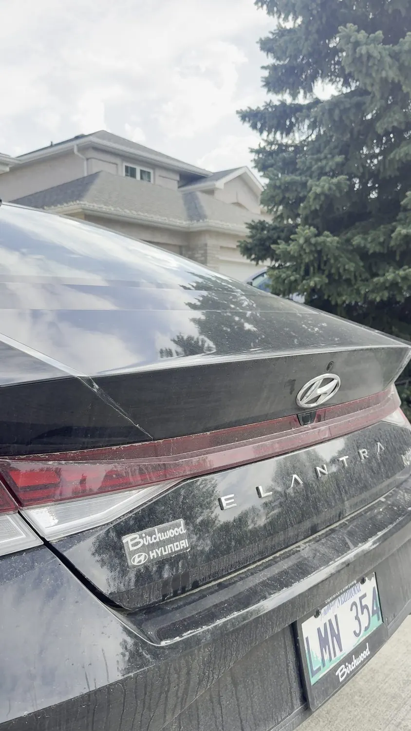 Hyundai Elantra &mdash; Tail Light — before