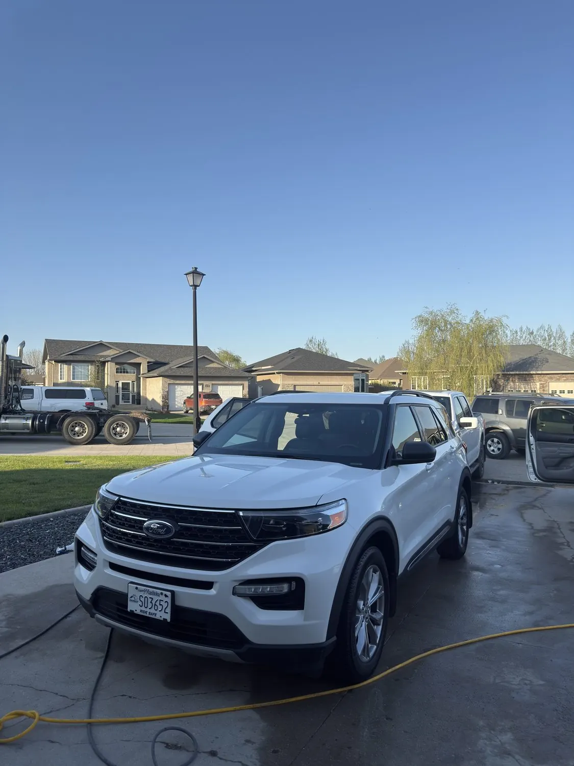 Ford Explorer &mdash; Front Quarter — after