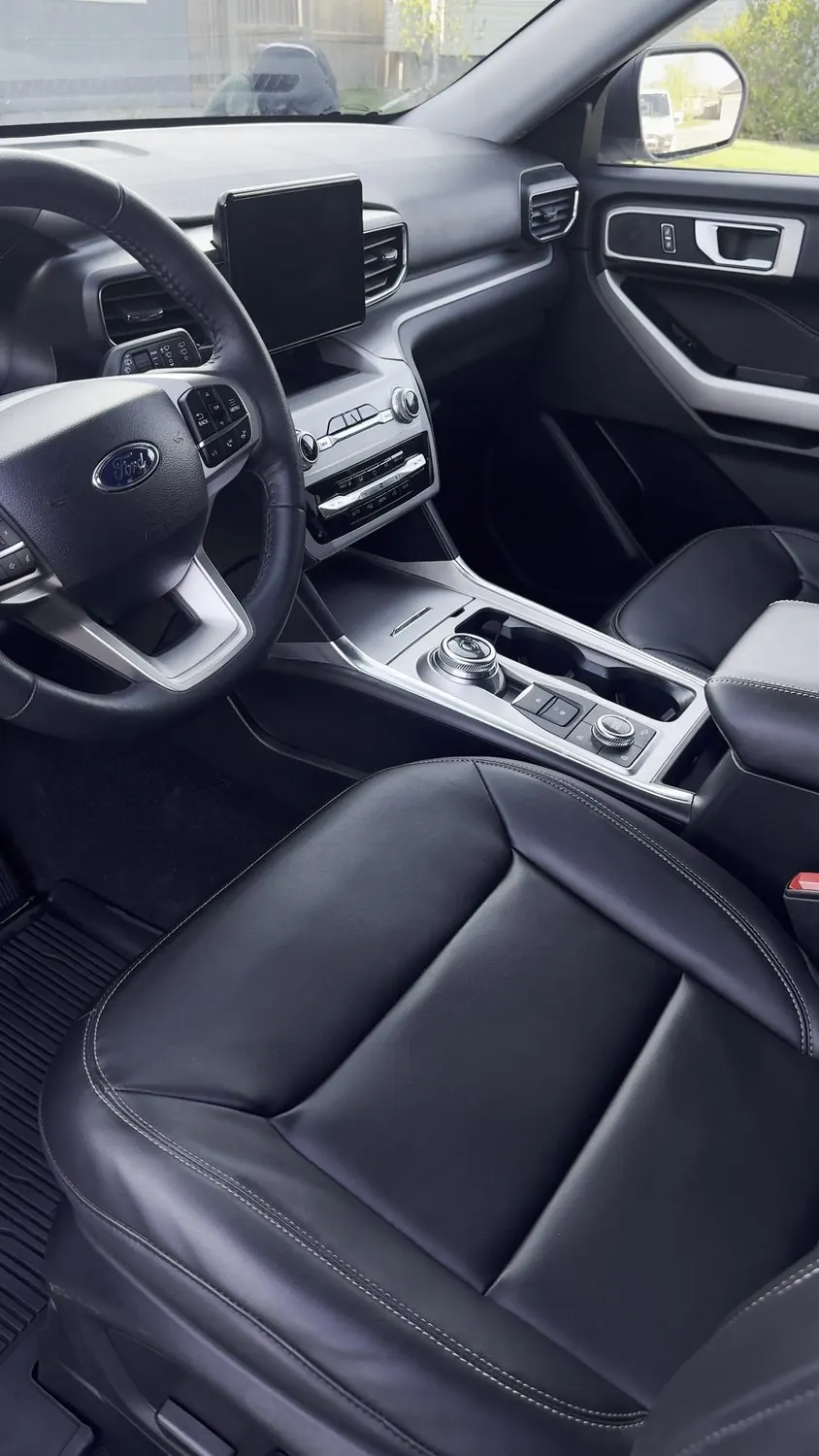 Ford Explorer &mdash; Interior — after