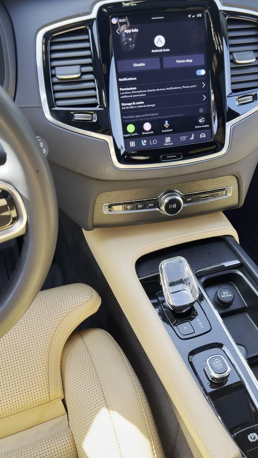 Volvo &mdash; Console — after